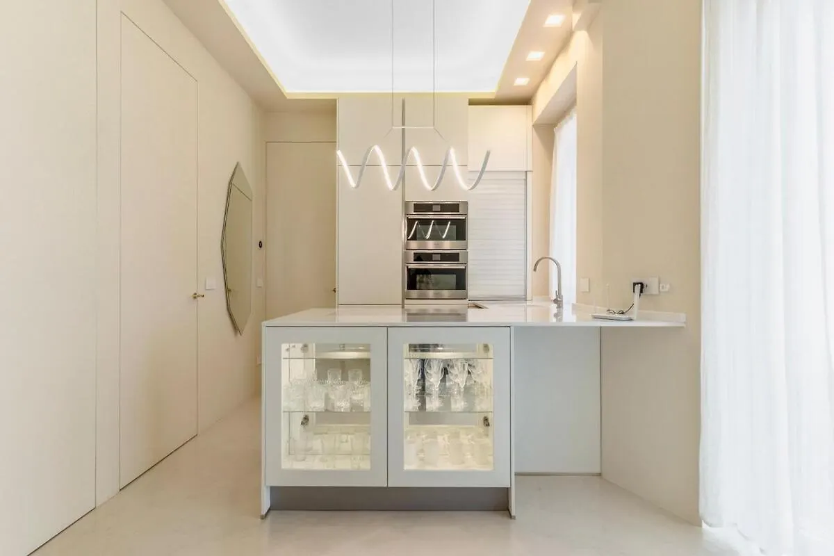 Luxury Velasca Apartment Milán